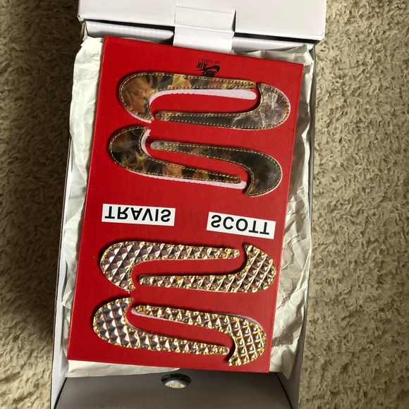 AIR FORCE 1 LOW TRAVIS SCOTT (AF100) - Picture 1 of 8